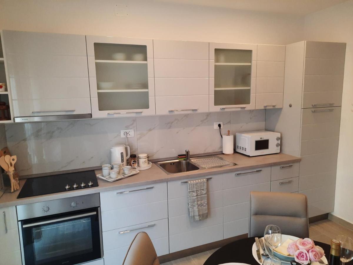 Apartman Laura M ヴォディツェ エクステリア 写真