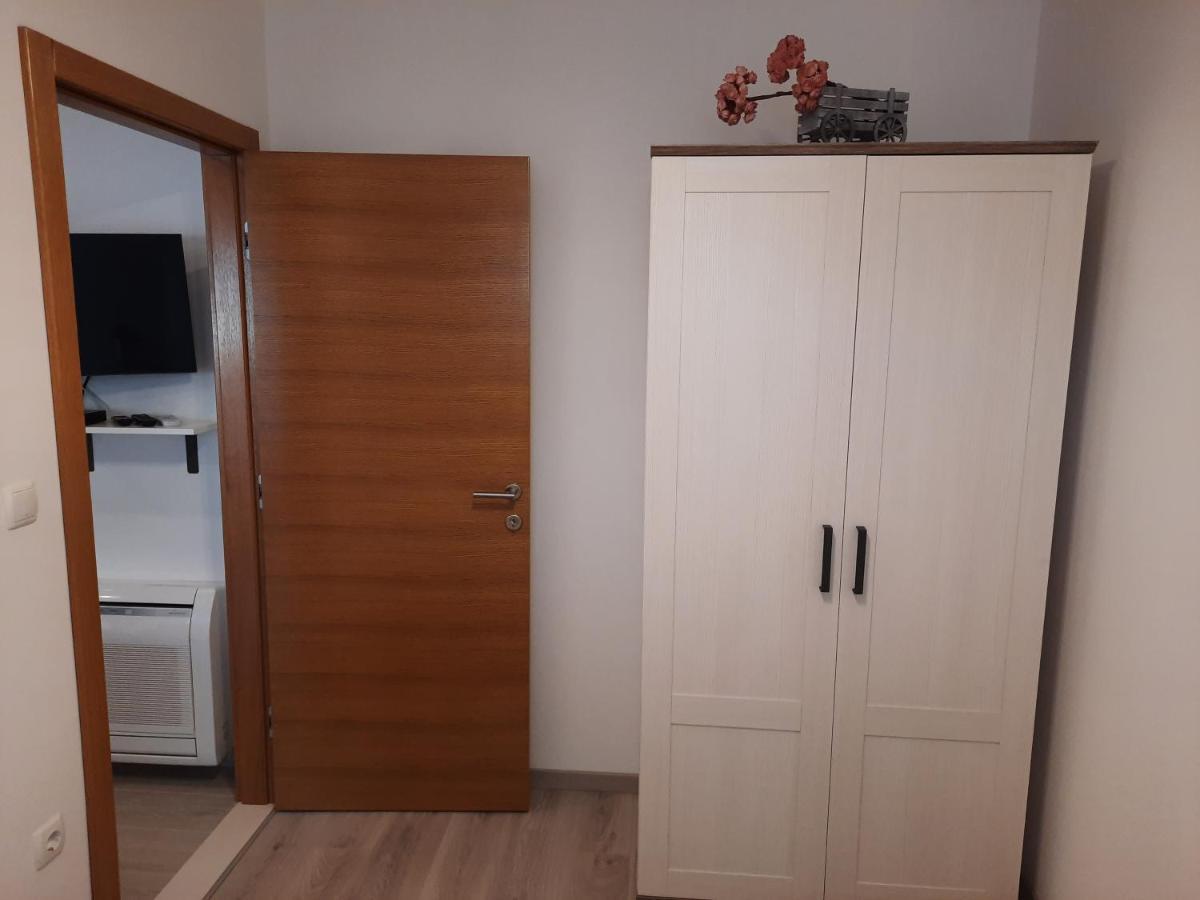 Apartman Laura M ヴォディツェ エクステリア 写真