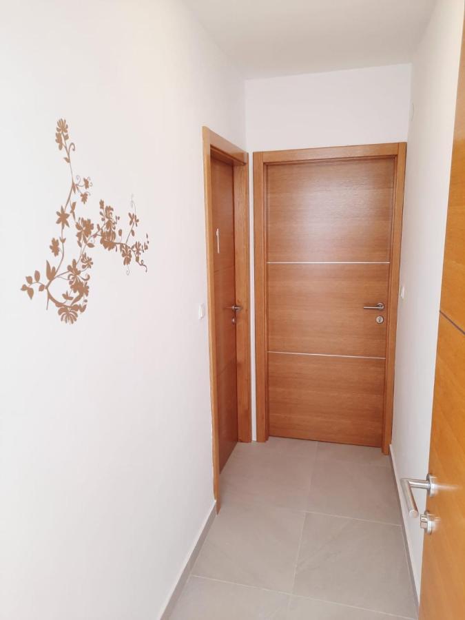 Apartman Laura M ヴォディツェ エクステリア 写真